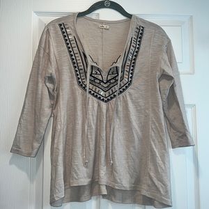 Hollister 3/4 Length Sleeve Top (M)